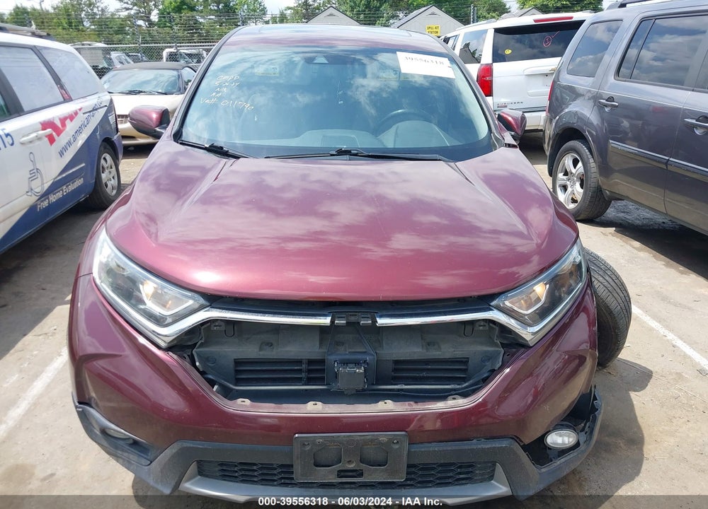 2018 HONDA CR-V VIN: 7FARW2H85JE011790