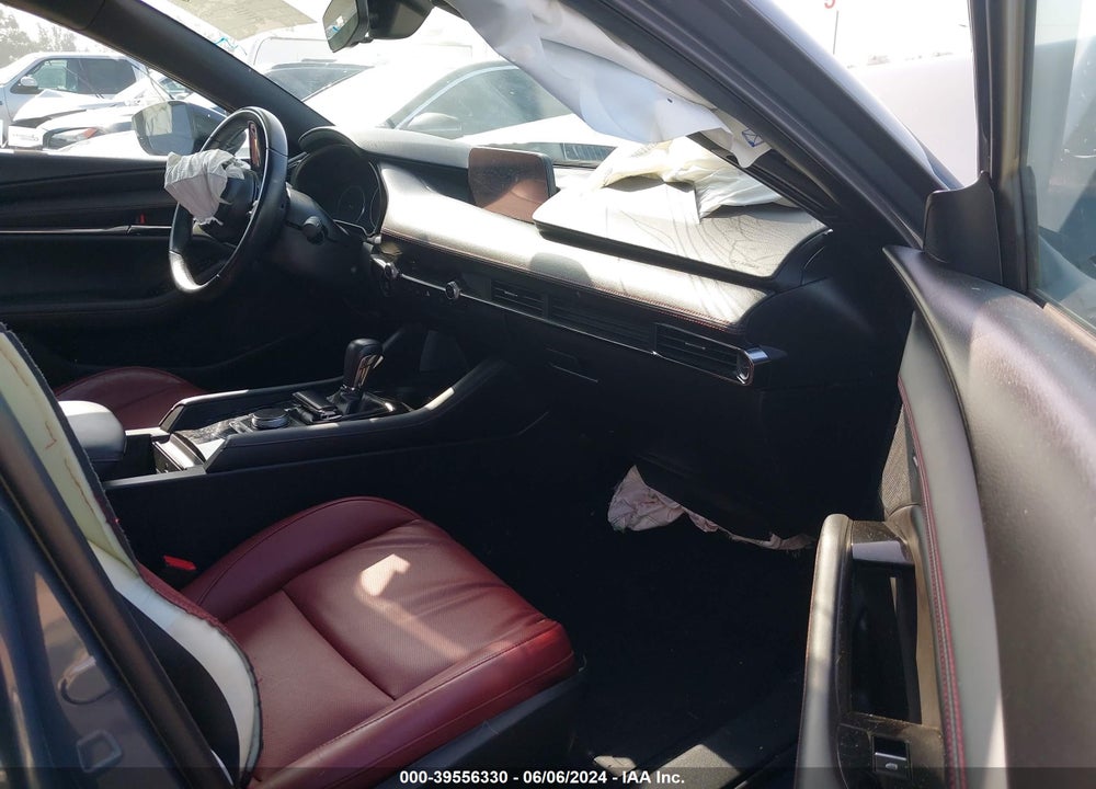 2022 MAZDA 3 CARBON EDITION VIN: JM1BPALLXN1515931