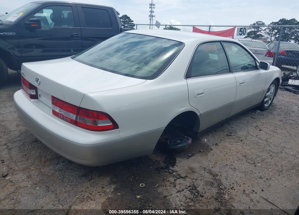 2001 LEXUS ES 300 VIN: JT8BF28G710339665