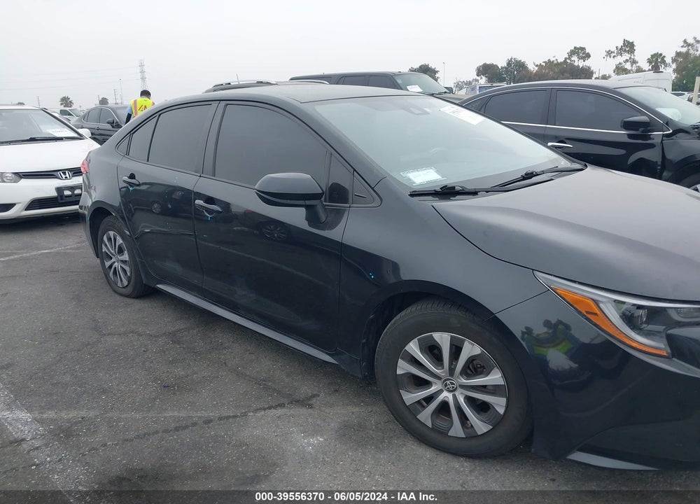 2022 TOYOTA COROLLA HYBRID LE VIN: JTDEAMDE2NJ046804