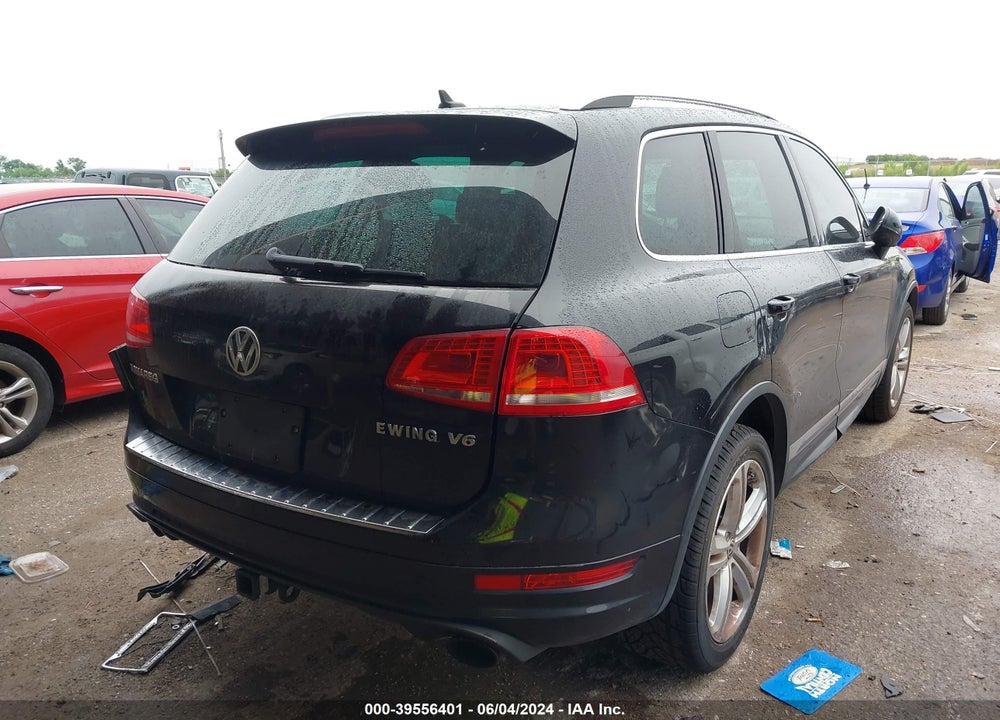 2014 VOLKSWAGEN TOUAREG 3.6L R-LINE VIN: WVGDF9BPXED002817