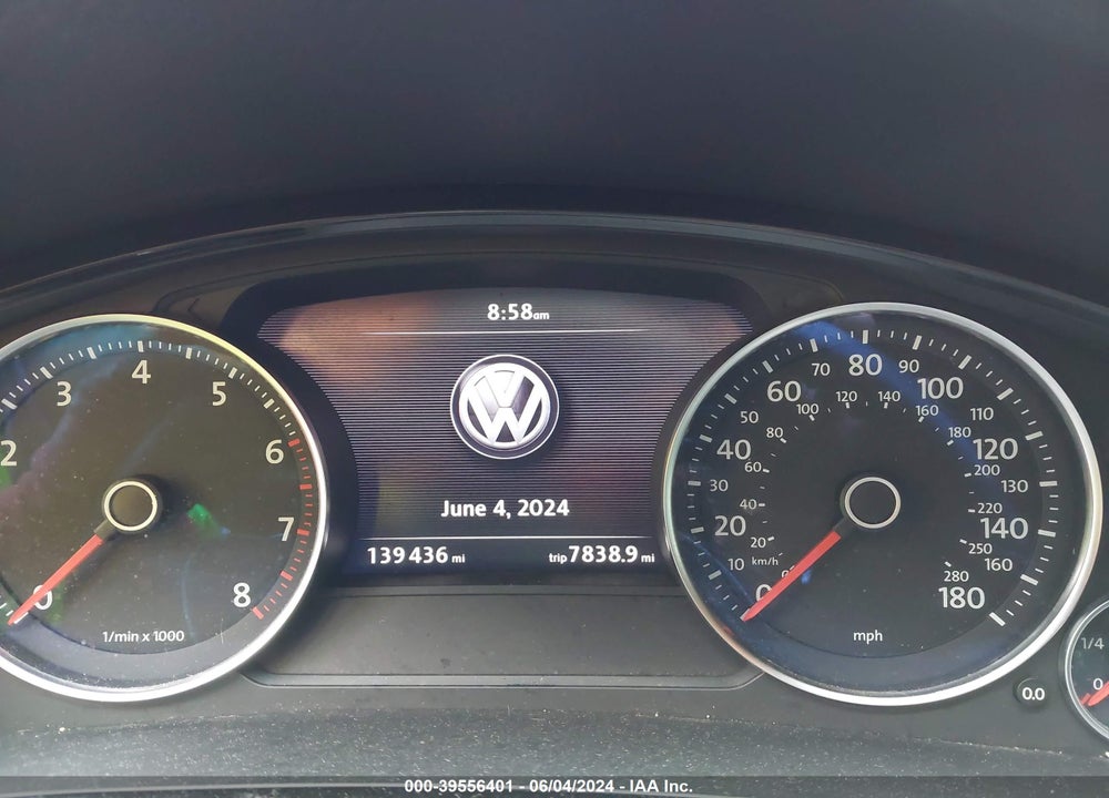 2014 VOLKSWAGEN TOUAREG 3.6L R-LINE VIN: WVGDF9BPXED002817