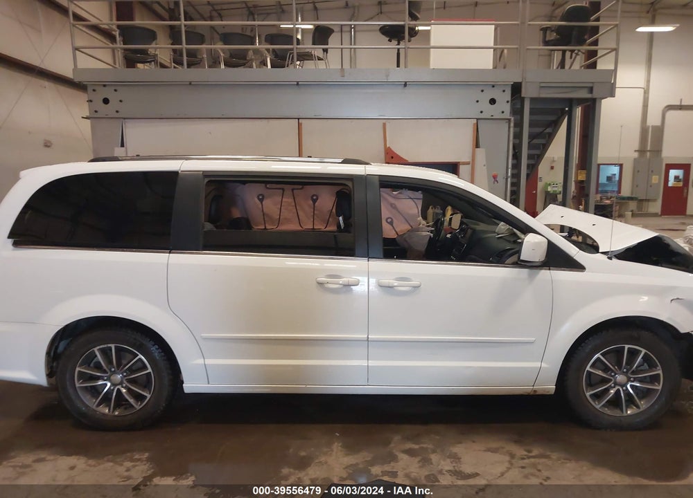 2017 DODGE GRAND CARAVAN SXT VIN: 2C4RDGCG7HR698685