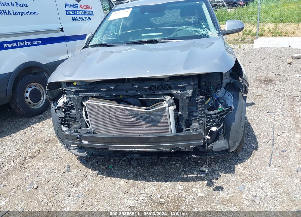 2022 KIA SELTOS LX VIN: KNDEPCAA0N7329872