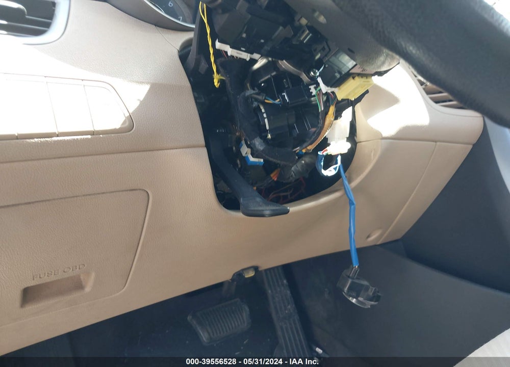 2012 HYUNDAI ELANTRA GLS (ULSAN PLANT) VIN: KMHDH4AE2CU179808