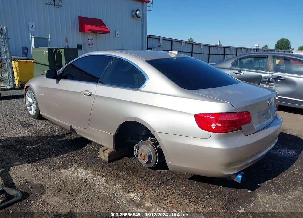 2013 BMW 328I VIN: WBAKE5C5XDJ107861