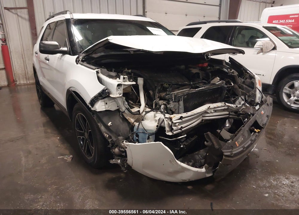 2015 FORD EXPLORER VIN: 1FM5K8B87FGB67050