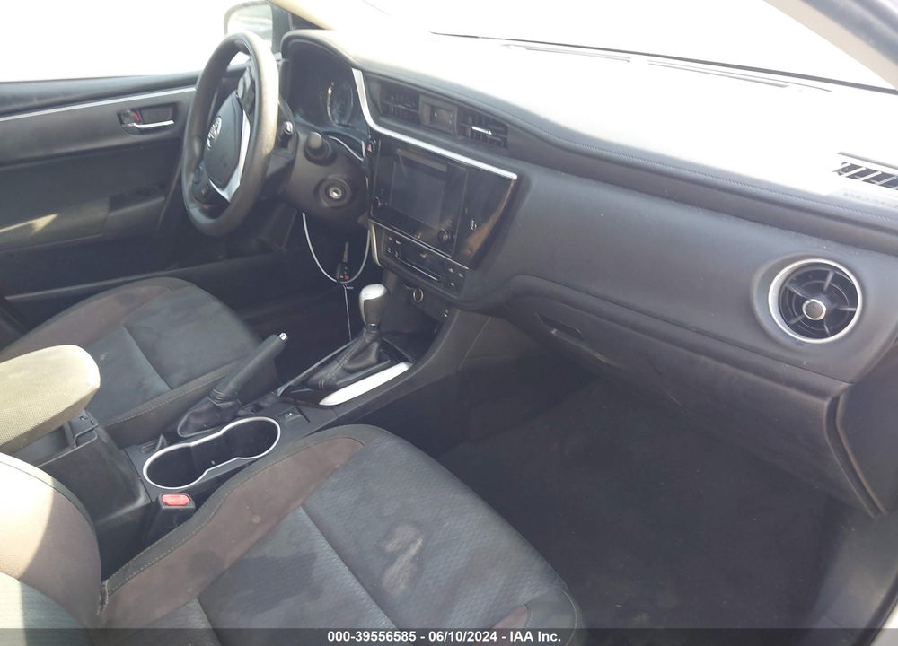 2019 TOYOTA COROLLA LE VIN: 5YFBURHE6KP937820