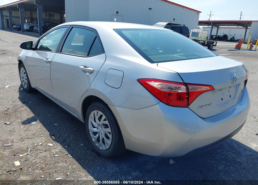 2019 TOYOTA COROLLA LE VIN: 5YFBURHE6KP937820