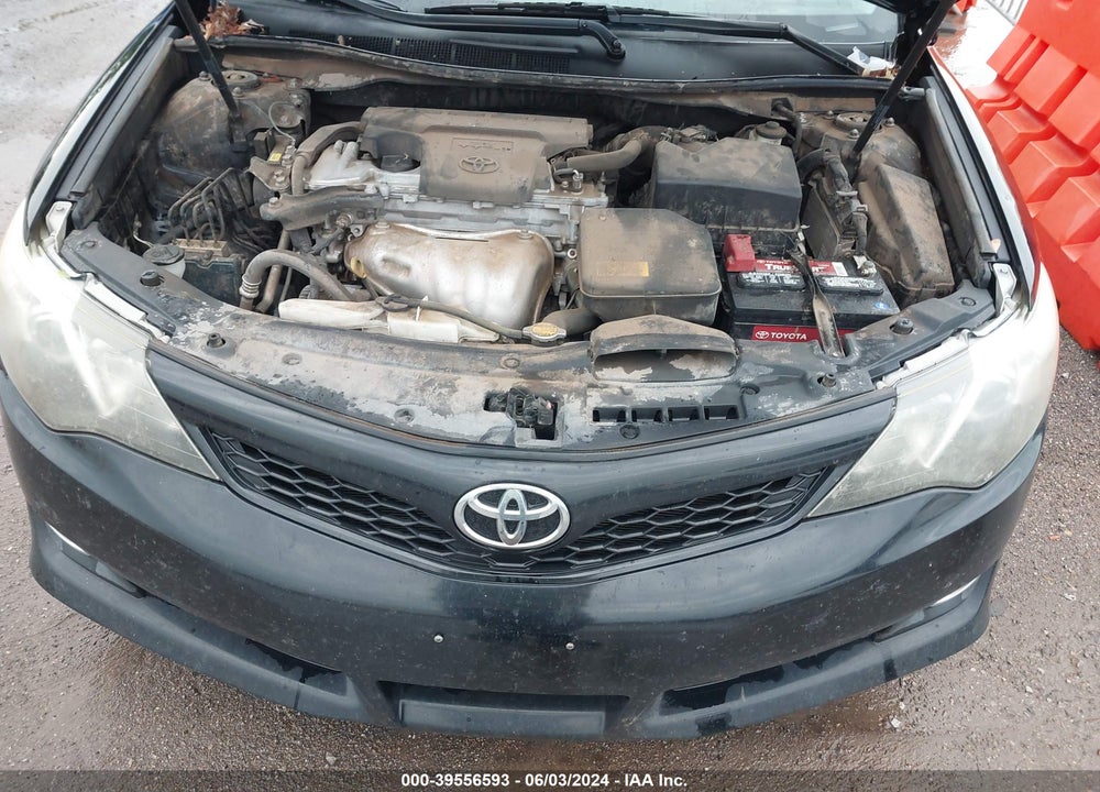 2014 TOYOTA CAMRY SE VIN: 4T1BF1FKXEU433536