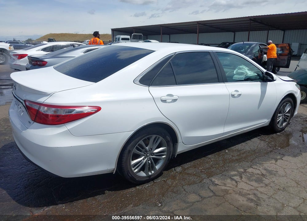 2015 TOYOTA CAMRY SE VIN: 4T1BF1FK9FU994683