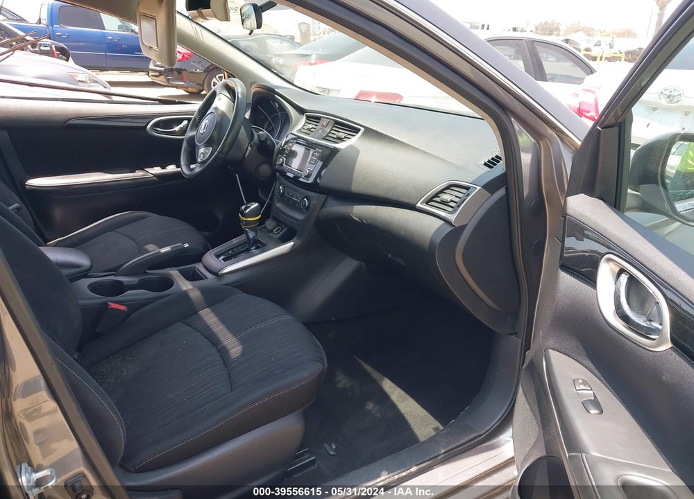 2017 NISSAN SENTRA SV VIN: 3N1AB7AP3HY227920
