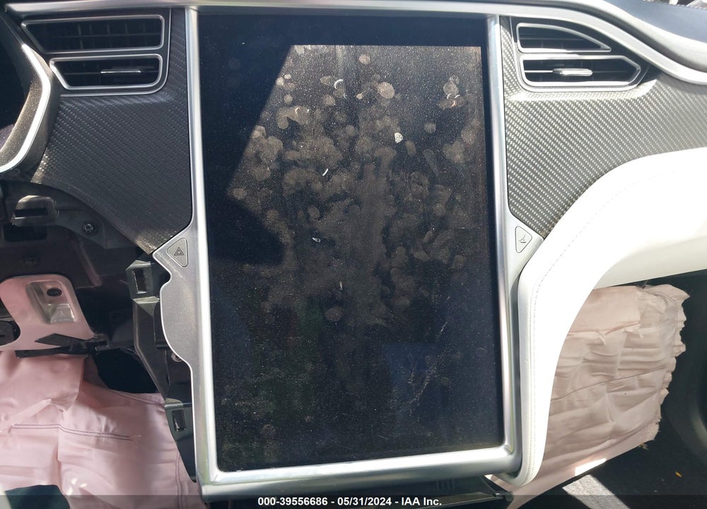 2018 TESLA MODEL X VIN: 5YJXCBE20JF089888