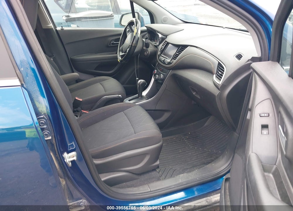 2020 CHEVROLET TRAX FWD LT VIN: 3GNCJLSB6LL222485