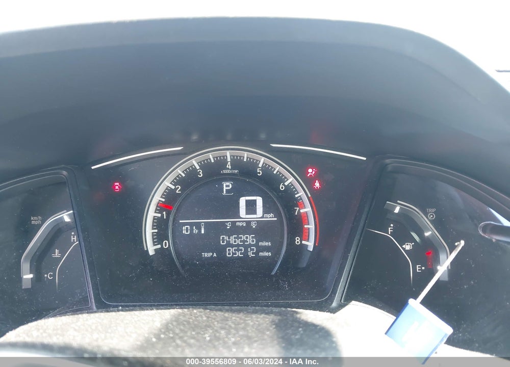 2018 HONDA CIVIC LX VIN: 2HGFC2F56JH582734