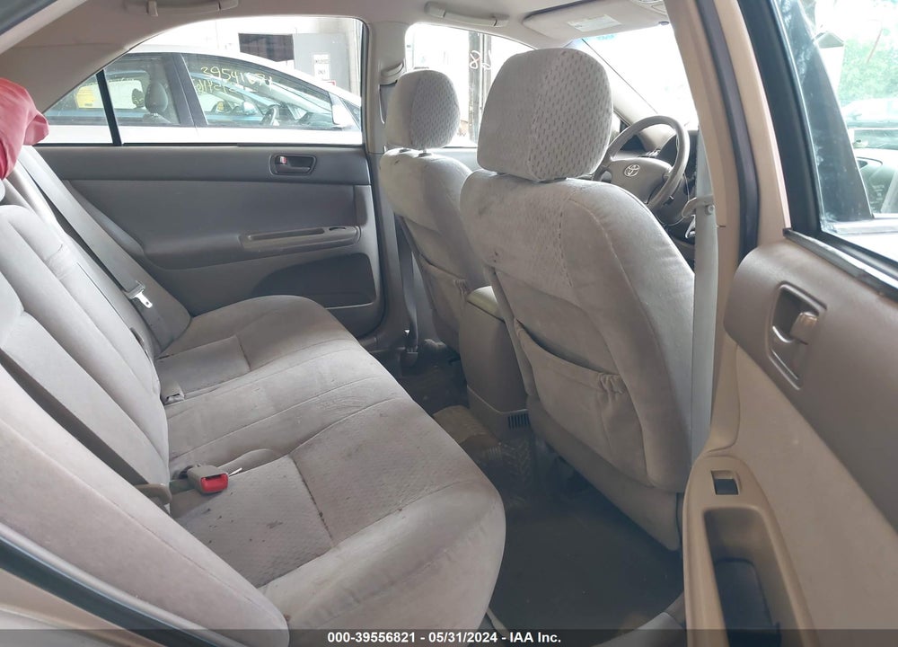 2004 TOYOTA CAMRY LE VIN: 4T1BE32K04U818445