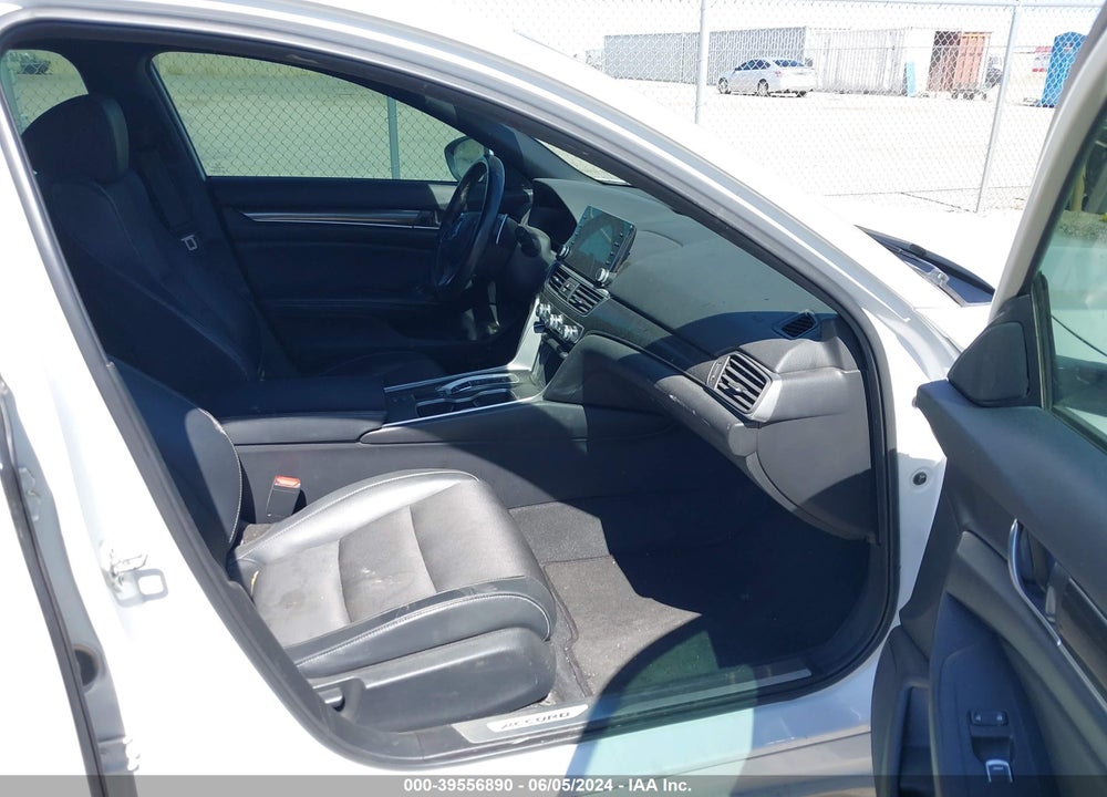 2018 HONDA ACCORD SPORT 2.0T VIN: 1HGCV2F30JA050812