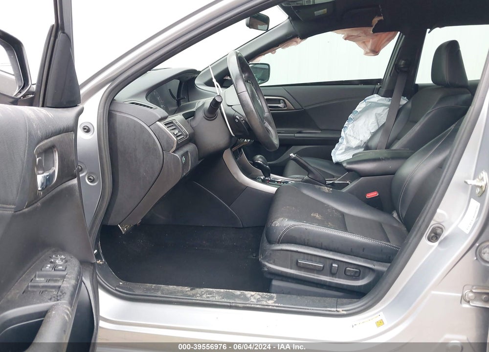 2017 HONDA ACCORD SPORT VIN: 1HGCR2F57HA256970