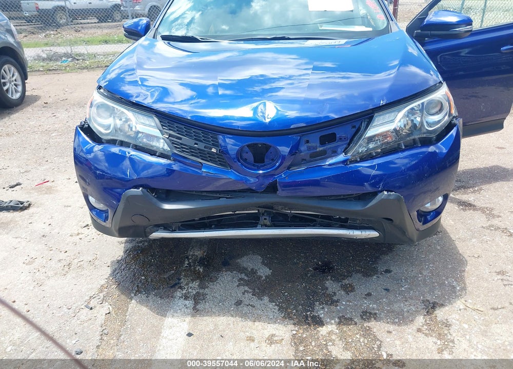 2015 TOYOTA RAV4 XLE VIN: 2T3RFREV9FW371466