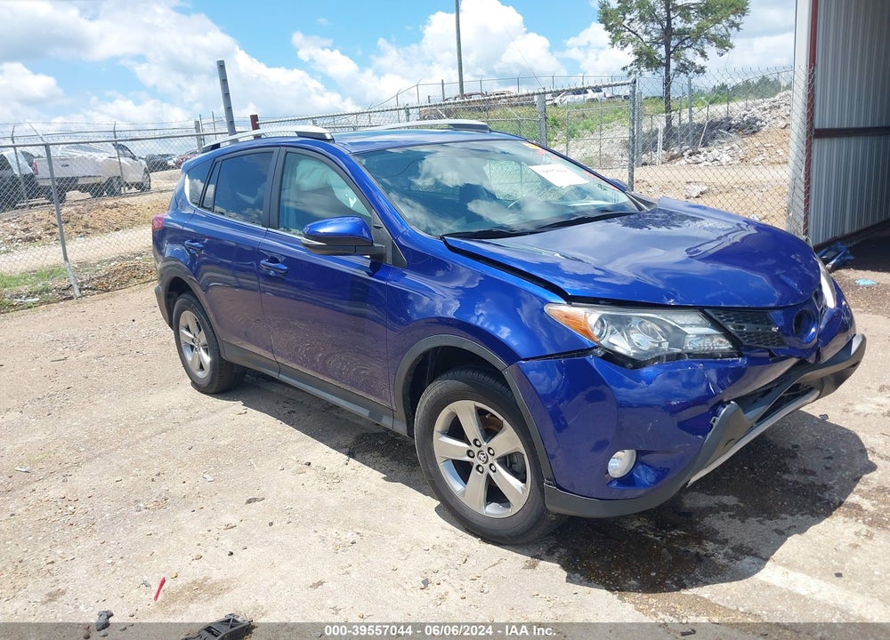 2015 TOYOTA RAV4 XLE VIN: 2T3RFREV9FW371466