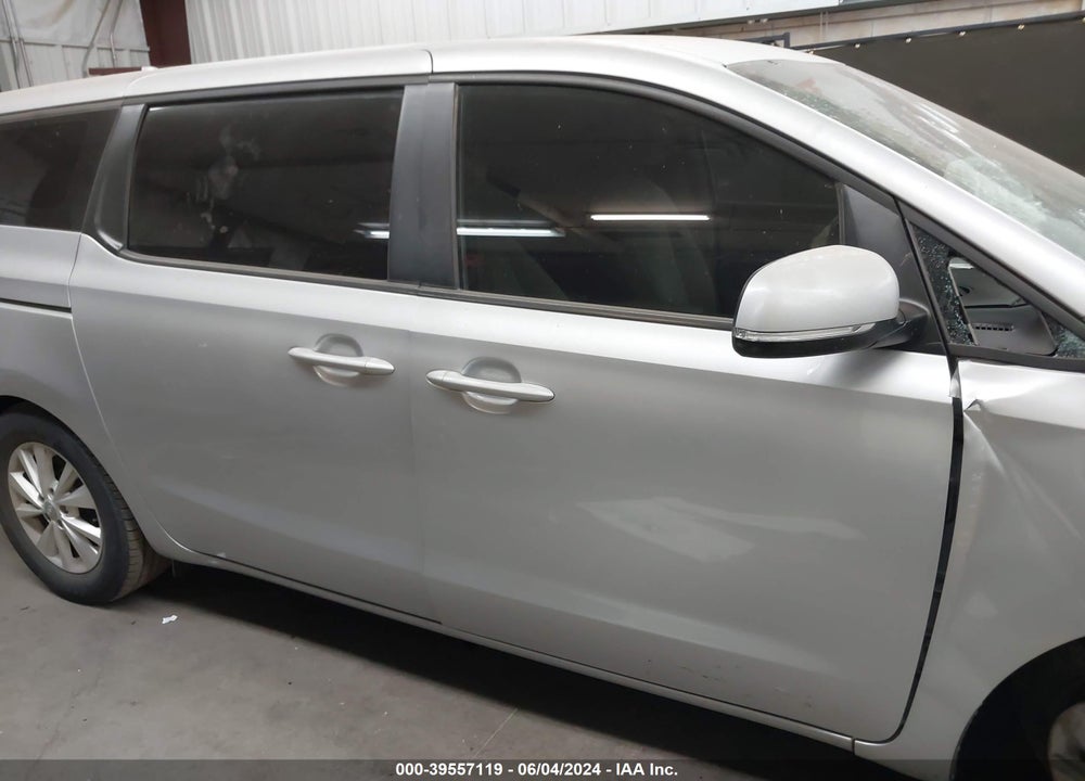 2016 KIA SEDONA L VIN: KNDMA5C12G6156838