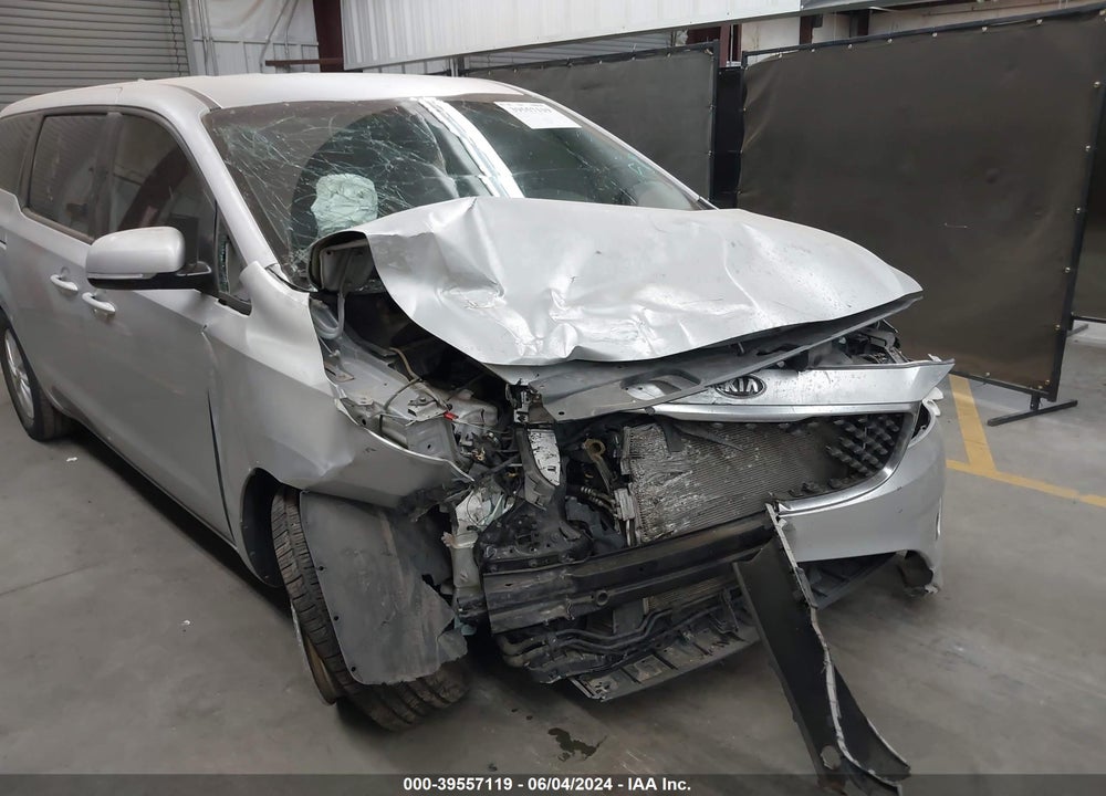2016 KIA SEDONA L VIN: KNDMA5C12G6156838