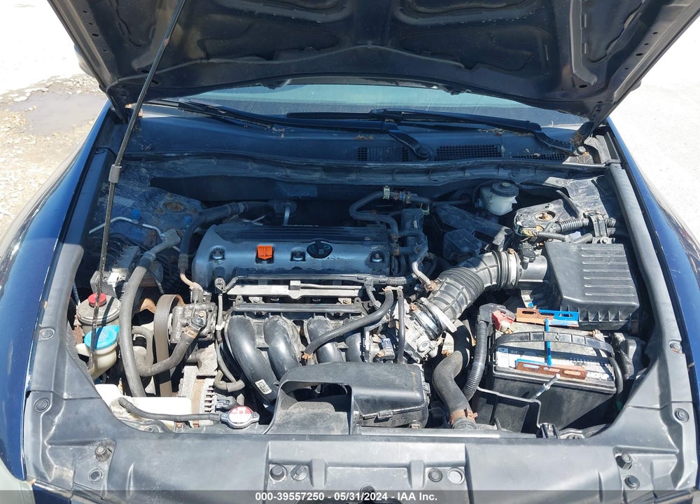 2009 HONDA ACCORD 2.4 LX VIN: 1HGCP26329A198319