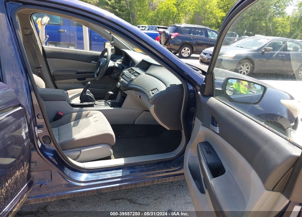 2009 HONDA ACCORD 2.4 LX VIN: 1HGCP26329A198319