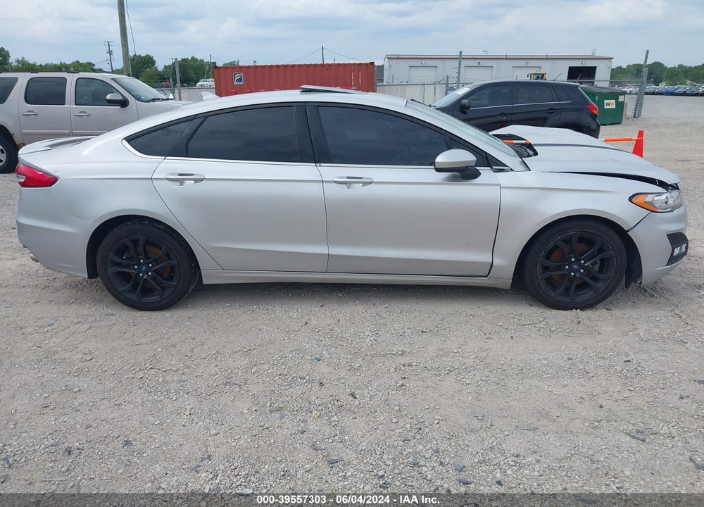2019 FORD FUSION SE VIN: 3FA6P0HD8KR267649