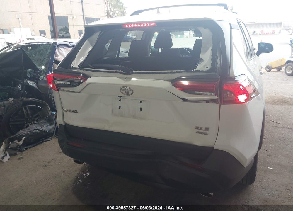 2023 TOYOTA RAV4 XLE VIN: 2T3P1RFV5PW378761