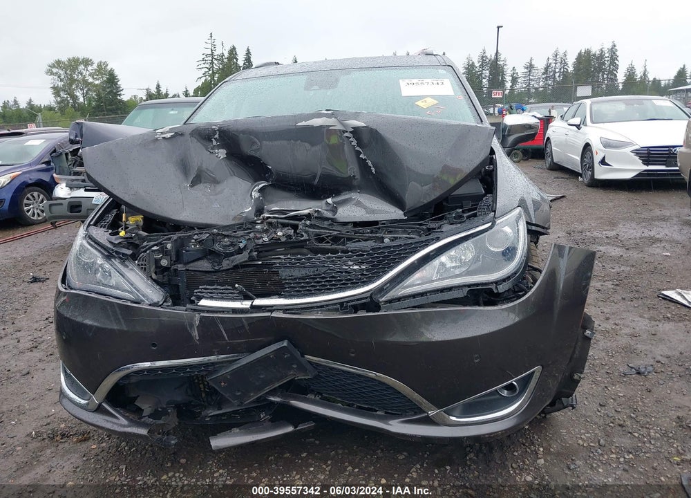 2017 CHRYSLER PACIFICA LIMITED VIN: 2C4RC1GGXHR538990