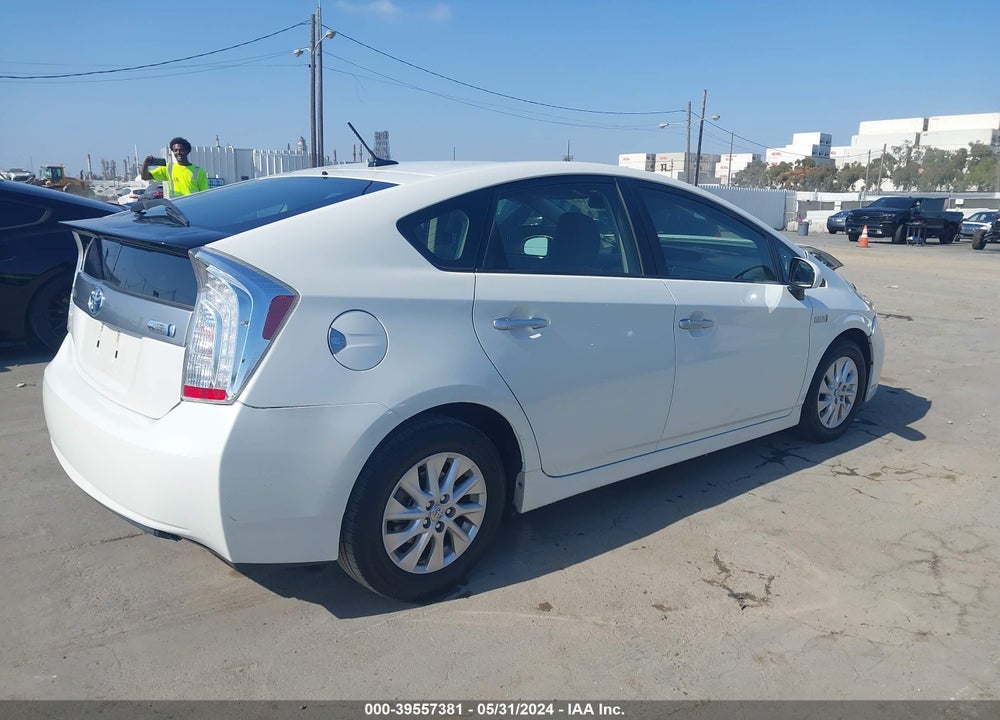 2015 TOYOTA PRIUS PLUG-IN BASE (CVT) VIN: JTDKN3DP4F3071535