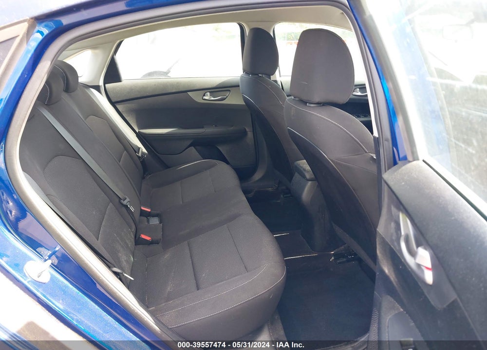 2019 KIA FORTE LXS VIN: 3KPF24AD9KE063539