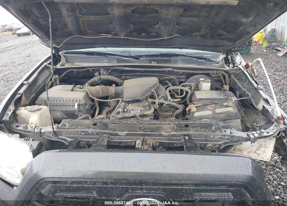 2017 TOYOTA TACOMA SR VIN: 5TFSX5EN2HX051914
