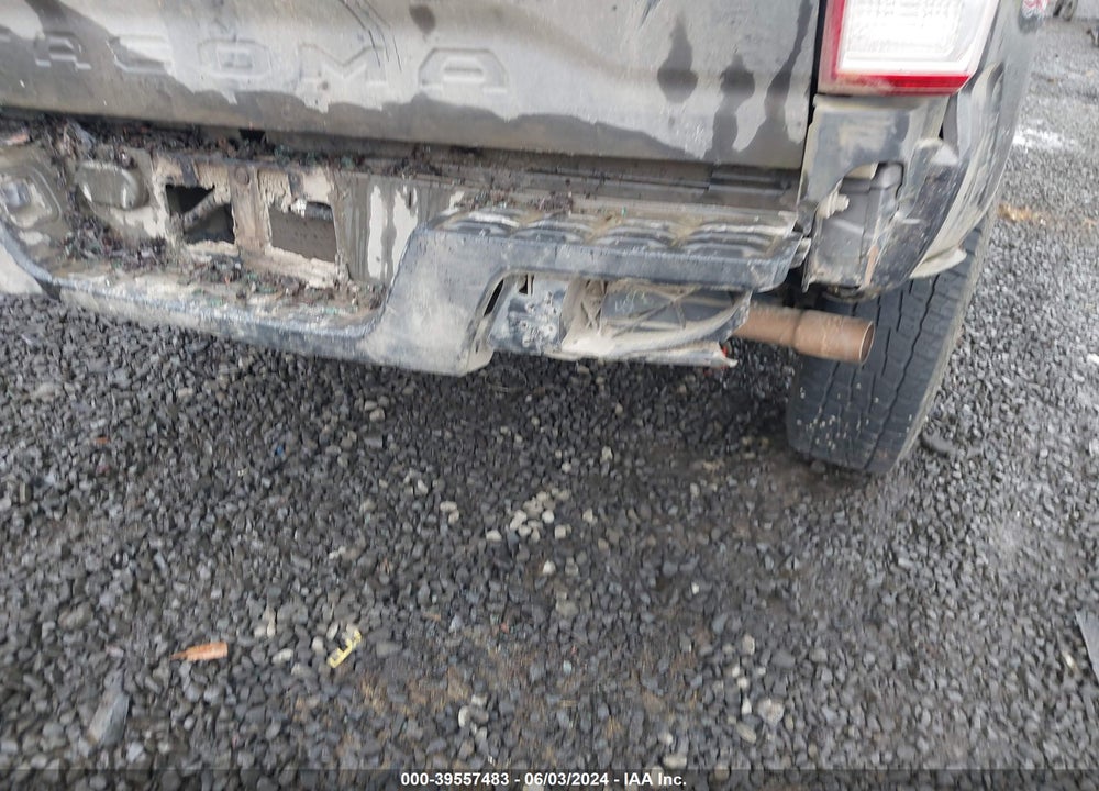2017 TOYOTA TACOMA SR VIN: 5TFSX5EN2HX051914