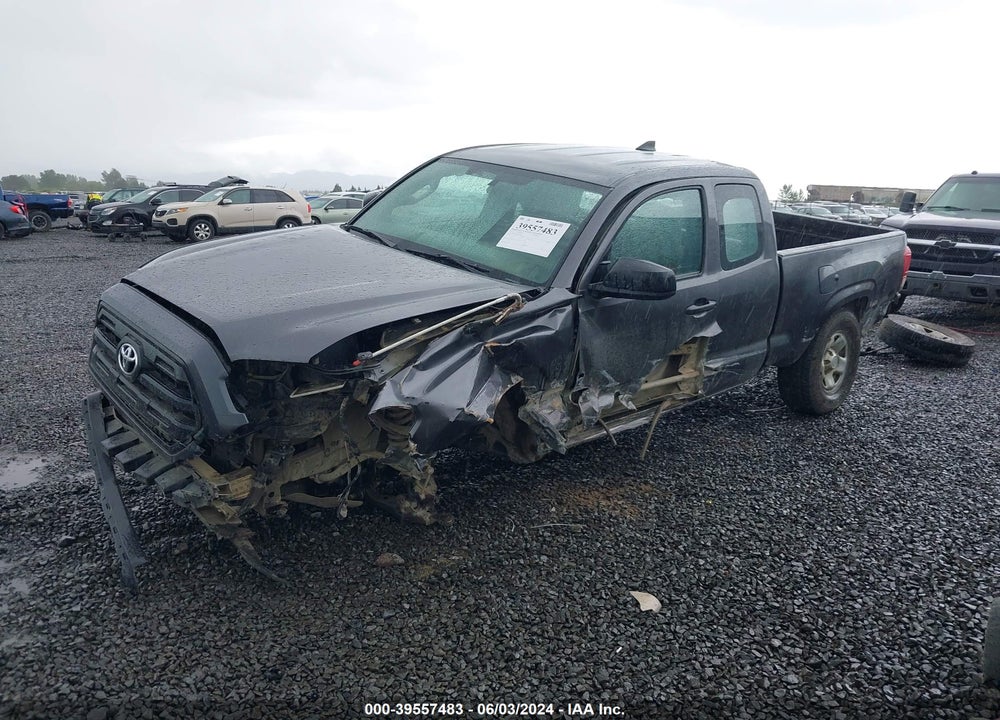 2017 TOYOTA TACOMA SR VIN: 5TFSX5EN2HX051914