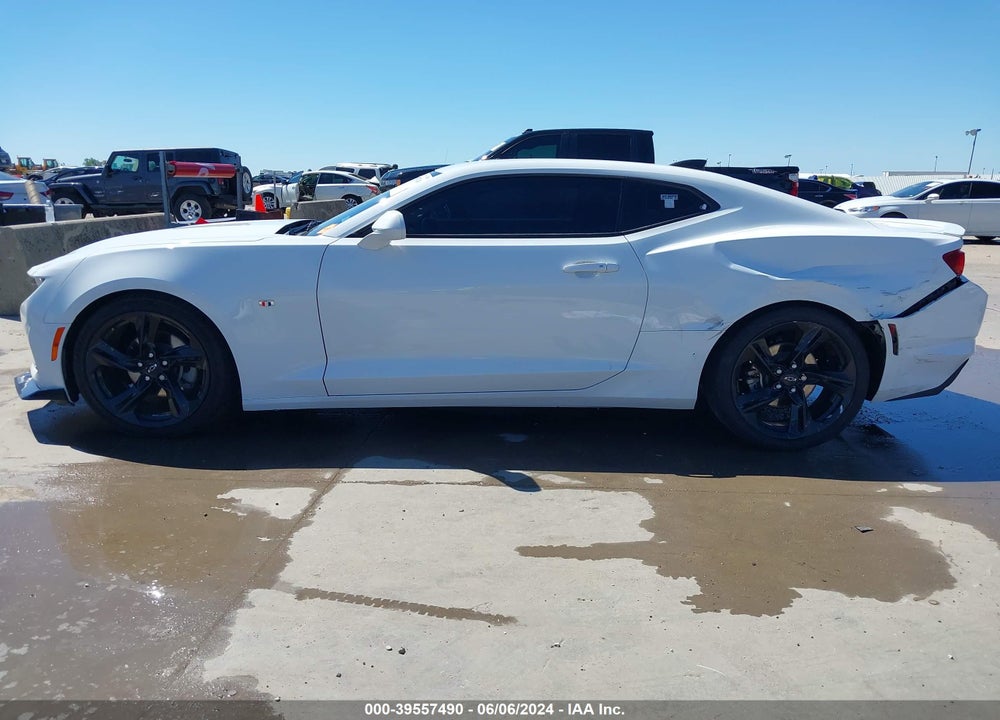 2021 CHEVROLET CAMARO RWD 1LT VIN: 1G1FB1RS9M0104824