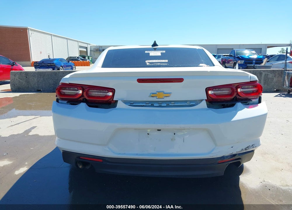 2021 CHEVROLET CAMARO RWD 1LT VIN: 1G1FB1RS9M0104824