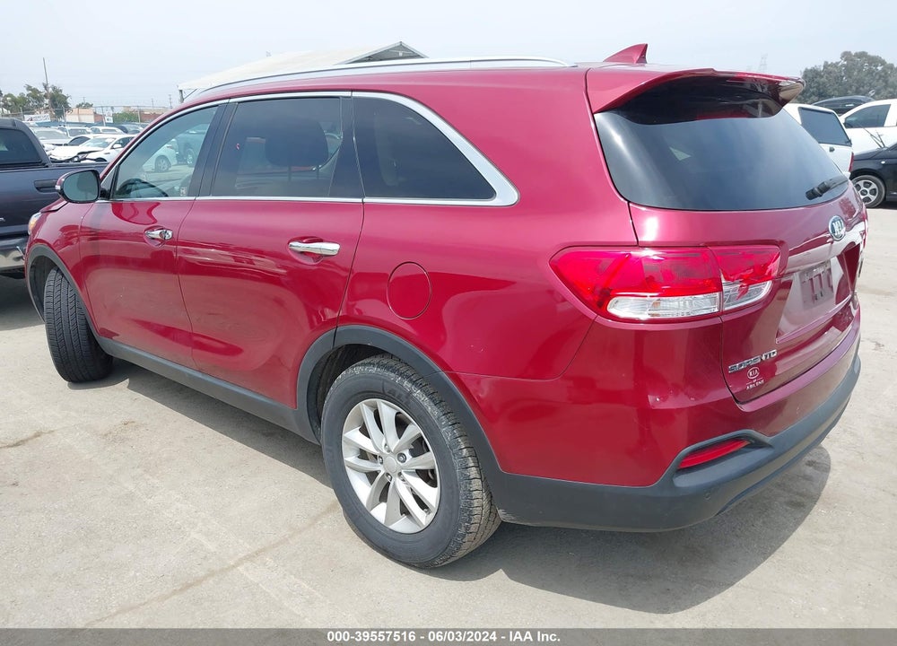 2016 KIA SORENTO 2.4L LX VIN: 5XYPG4A36GG027704