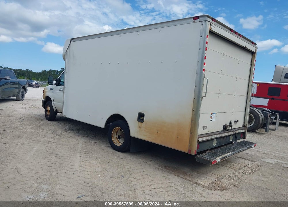 2011 FORD E-350 CUTAWAY VIN: 1FDWE3FL0BDA31934