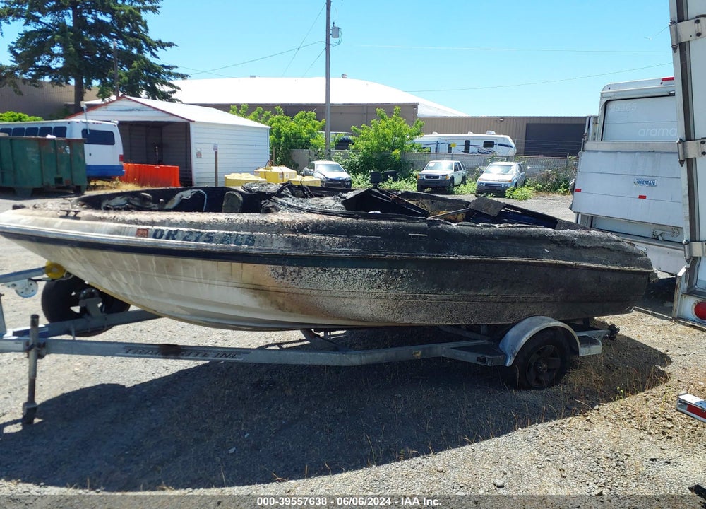 2002 CHAPARRAL 183 SS VIN: FGBL0498C202