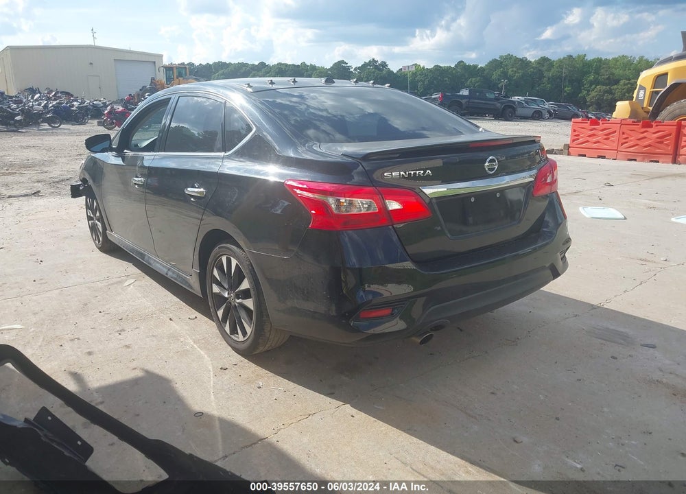 2016 NISSAN SENTRA SR VIN: 3N1AB7AP5GY305905