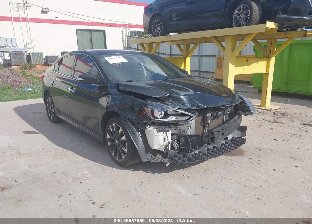 2016 NISSAN SENTRA SR VIN: 3N1AB7AP5GY305905