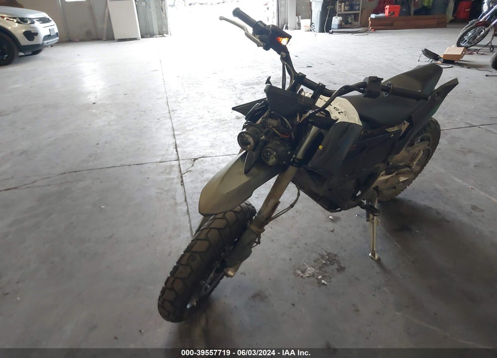 2017 ZERO MOTORCYCLES INC FXS 3.3/6.5 VIN: 538XXBZ48HCJ07939
