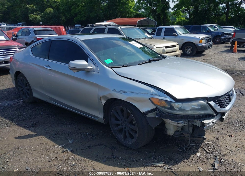 2015 HONDA ACCORD EX-L V-6 VIN: 1HGCT2B88FA007673