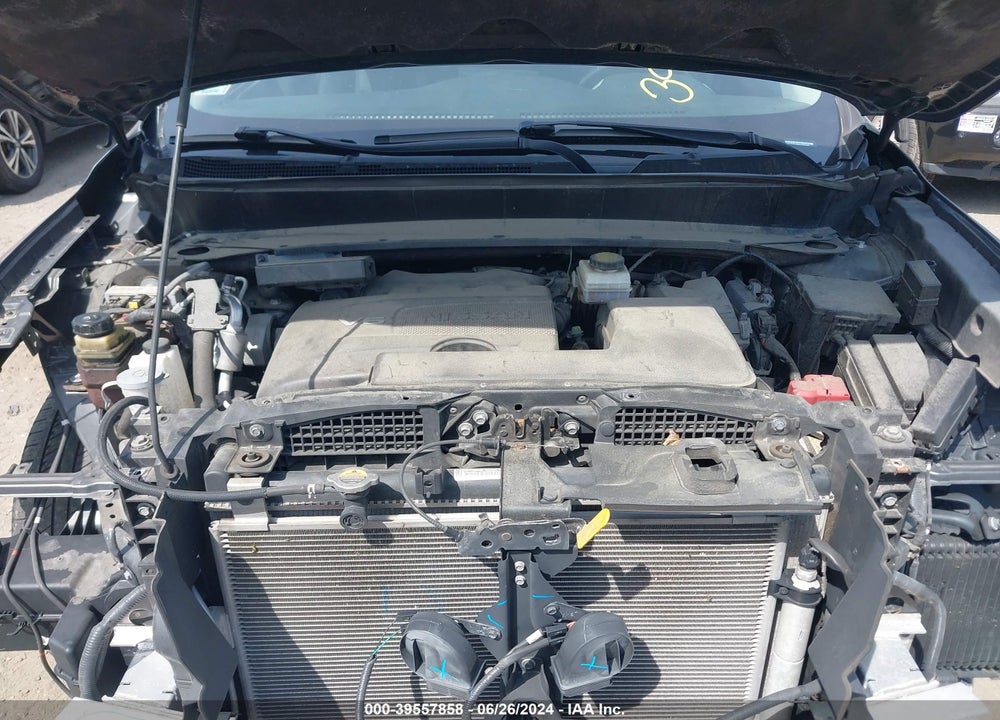 2018 NISSAN PATHFINDER SV VIN: 5N1DR2MM4JC602069