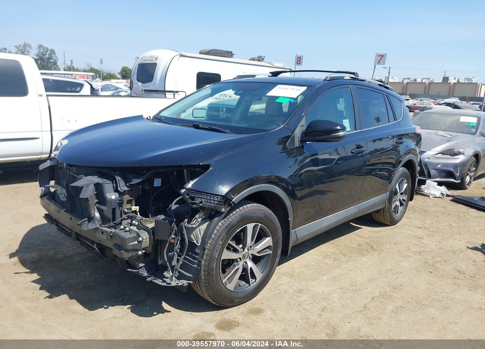 2017 TOYOTA RAV4 XLE VIN: 2T3WFREV4HW377410