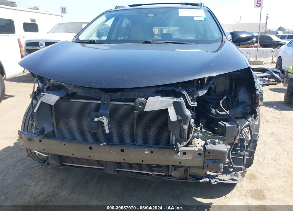 2017 TOYOTA RAV4 XLE VIN: 2T3WFREV4HW377410