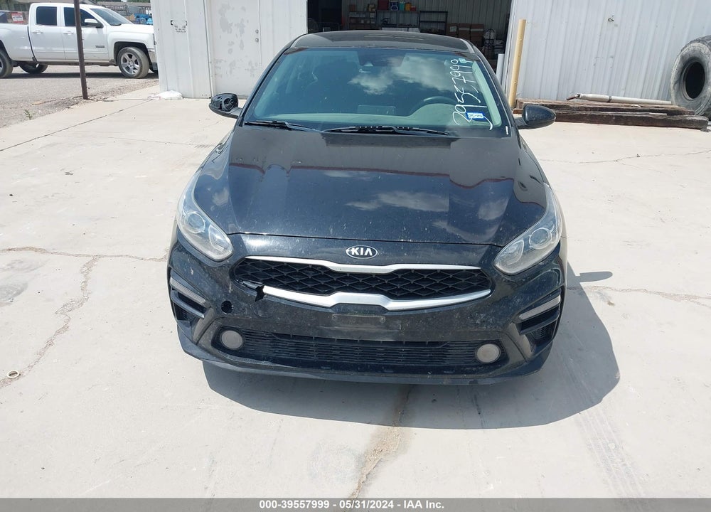 2019 KIA FORTE LXS VIN: 3KPF24AD3KE107552