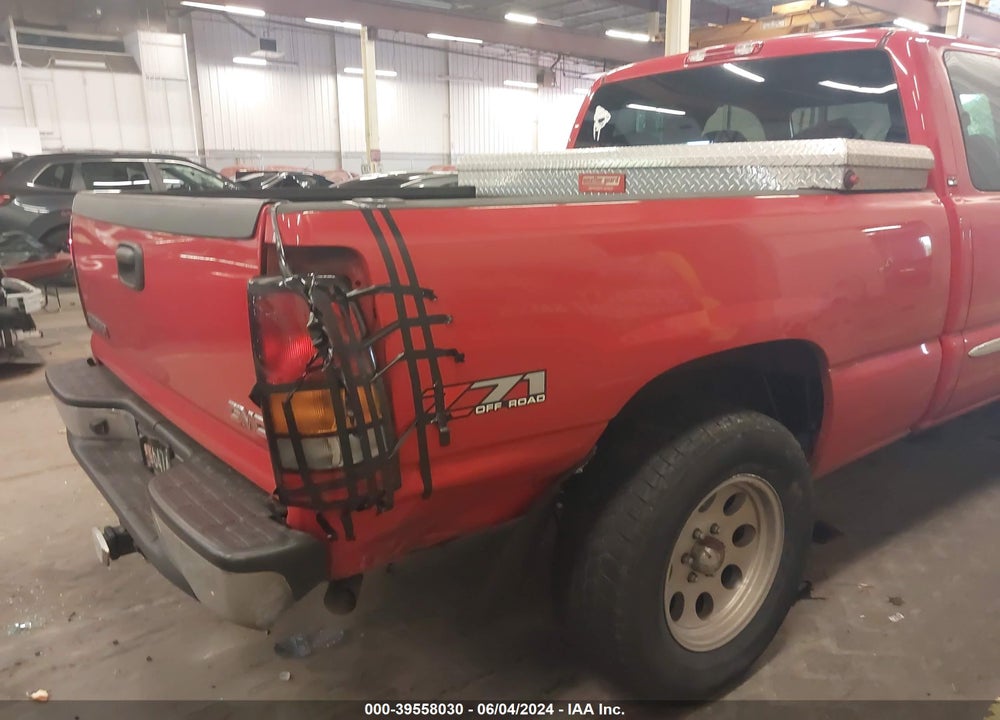 2005 GMC SIERRA 1500 SLE VIN: 1GTEK19V35E263162
